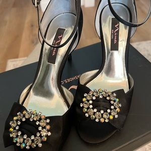 Nina Rhinestone Heels (Ferrara) Black Luster size 8